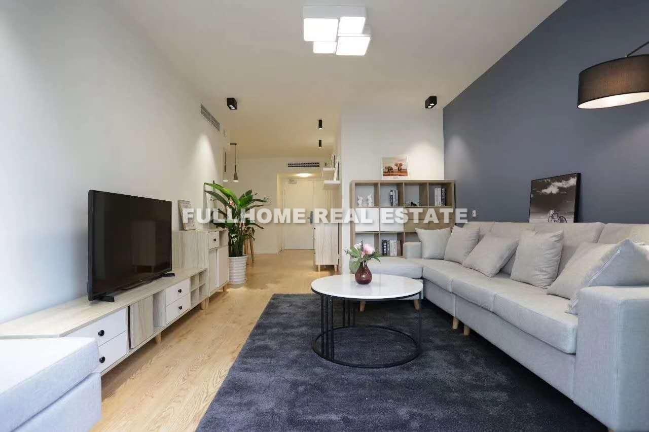 8 Park Avenue - 2 bedroom apartment in Shanghai, Jing An, Downtown