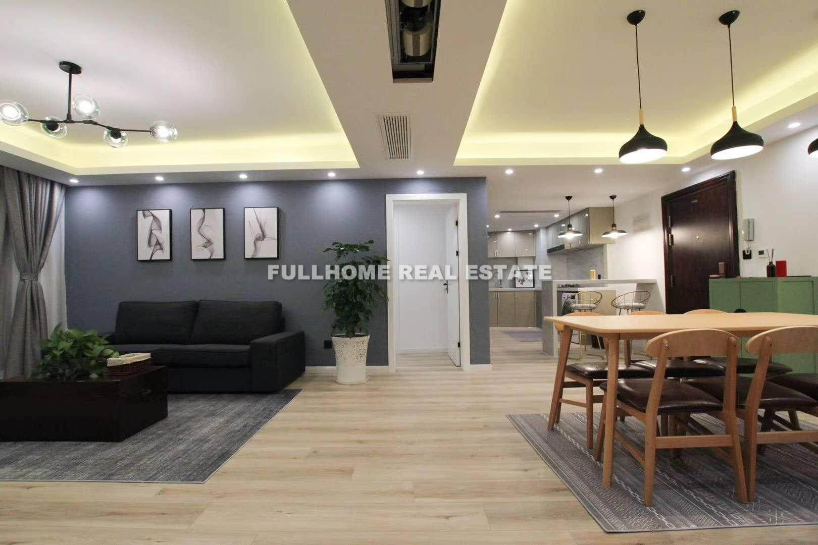 Bu Gao City - 3 bedroom apartment in Shanghai, FFC, Downtown