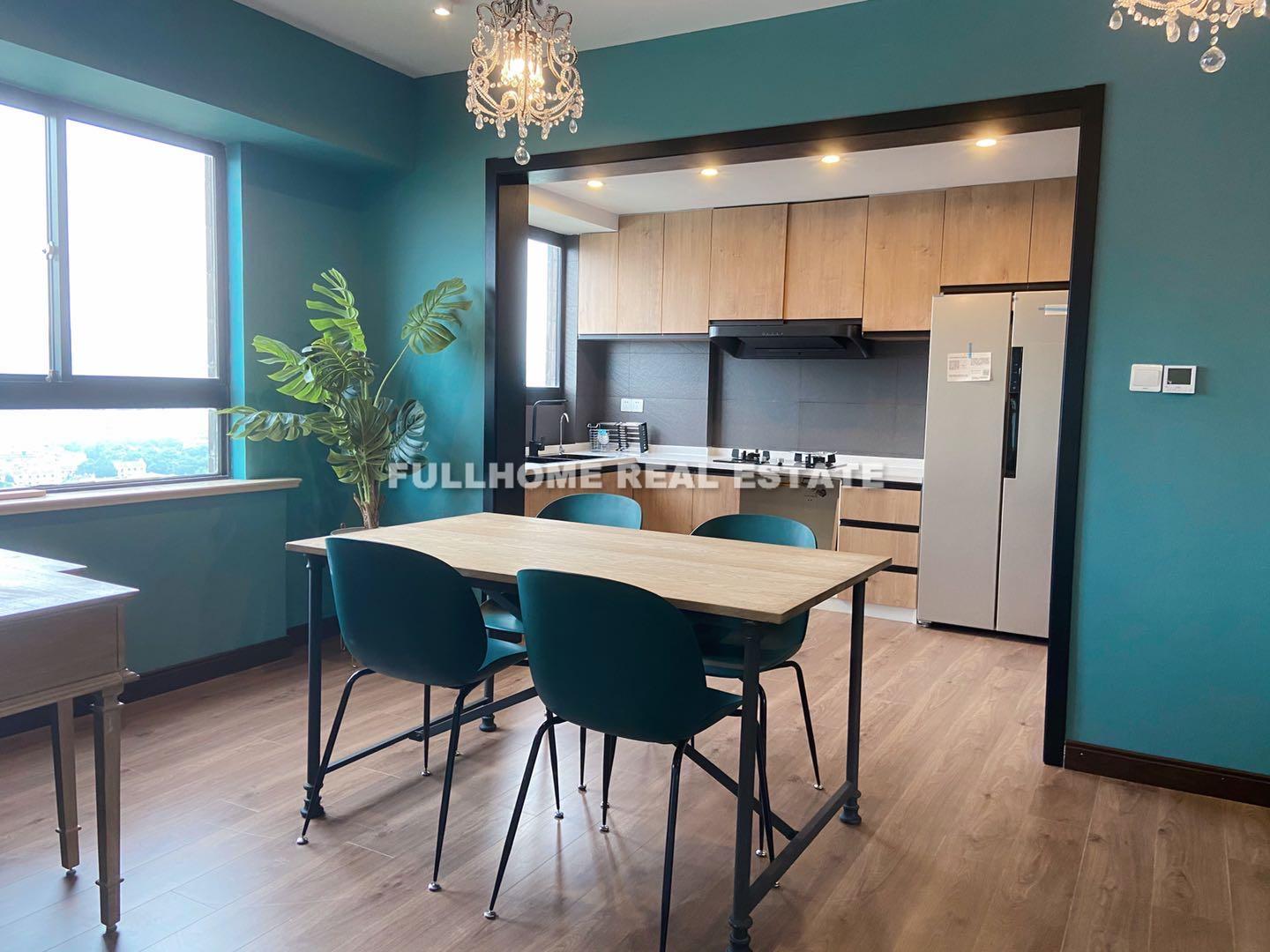 Maoming Mansion - 3 bedroom apartment in Shanghai, FFC, Downtown