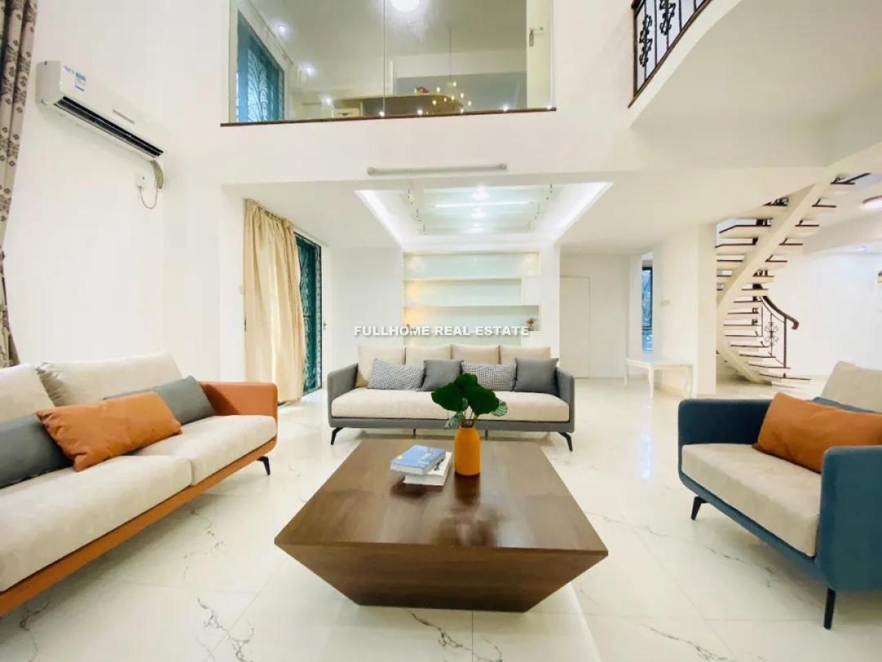 Coastal Rose Garden Phase I - 4 bedroom apartment in Shenzhen, Nanshan Disrtict
