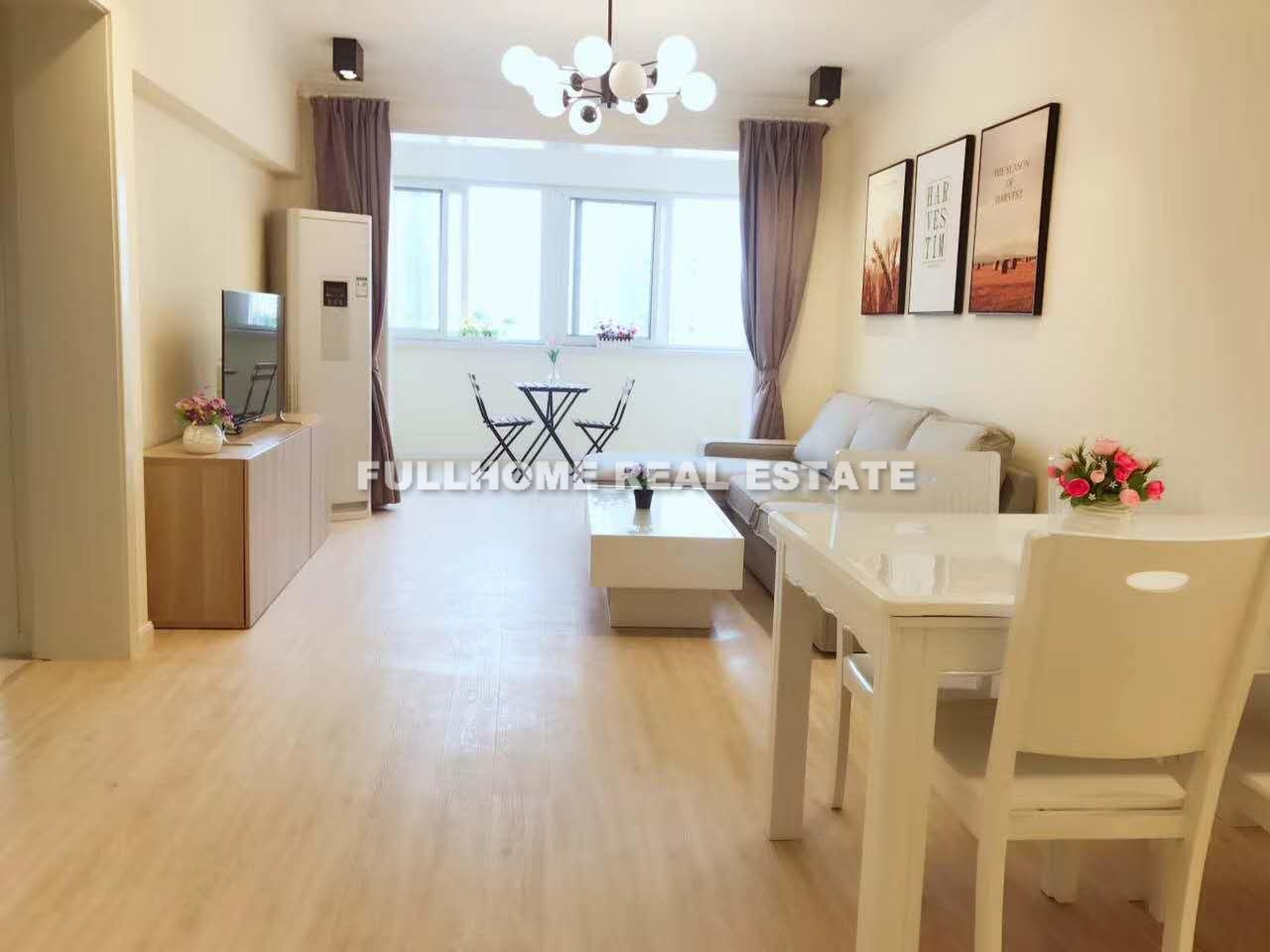 Huzhong Garden - 1 bedroom apartment in Shanghai, Jing An, Downtown