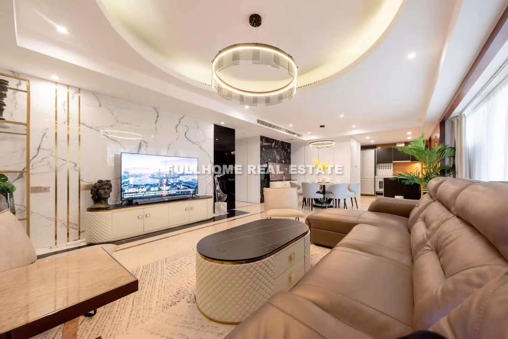 Lv Cheng Huang Pu Wan - 4 bedroom apartment in Shanghai, Downtown, Downtown