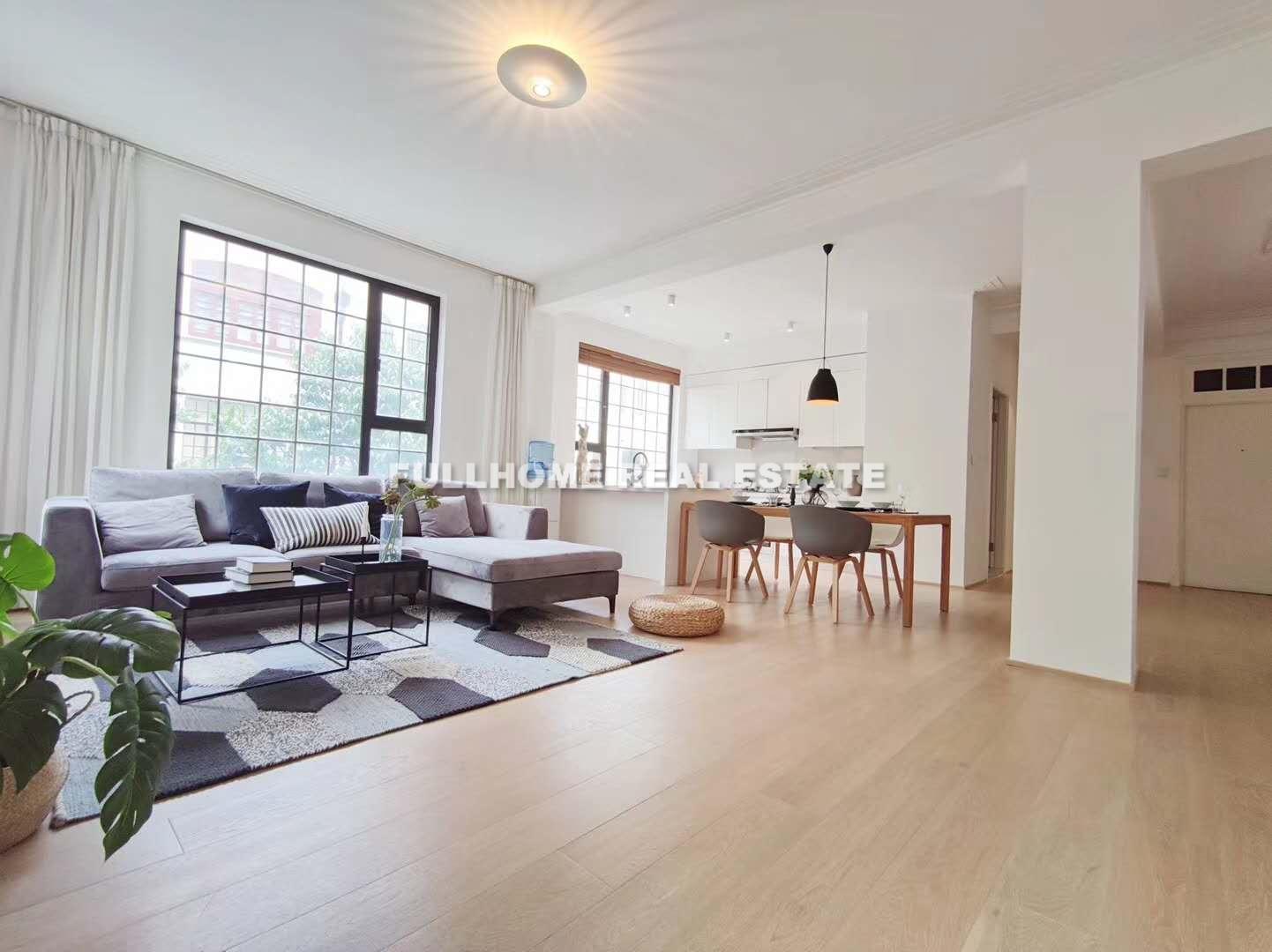 Huaye Apartment - 4 bedroom apartment in Shanghai, Jing An, Downtown