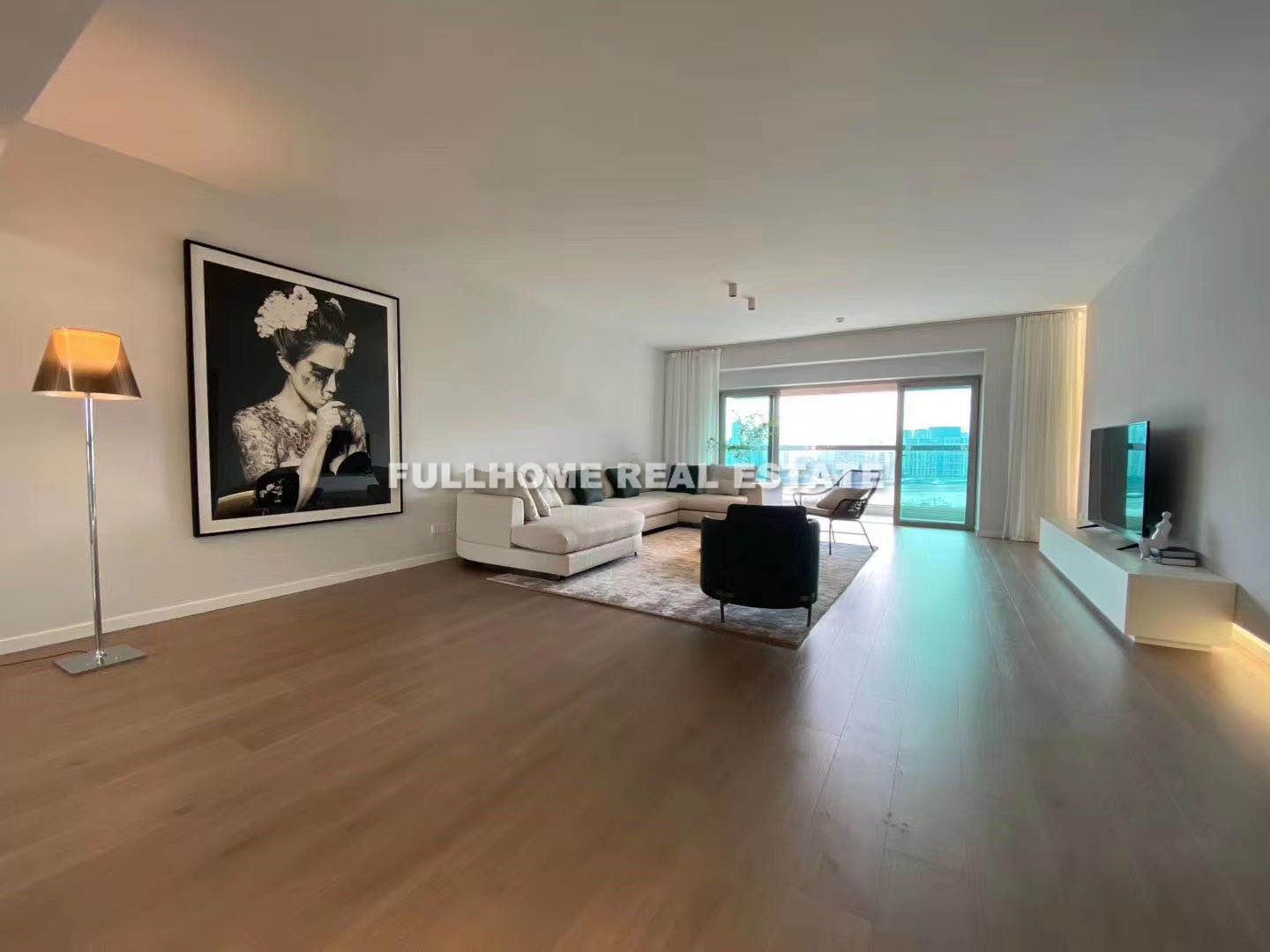 Shimao Riviera Garden - 3 bedroom apartment in Shanghai, Lujiazui, Pudong
