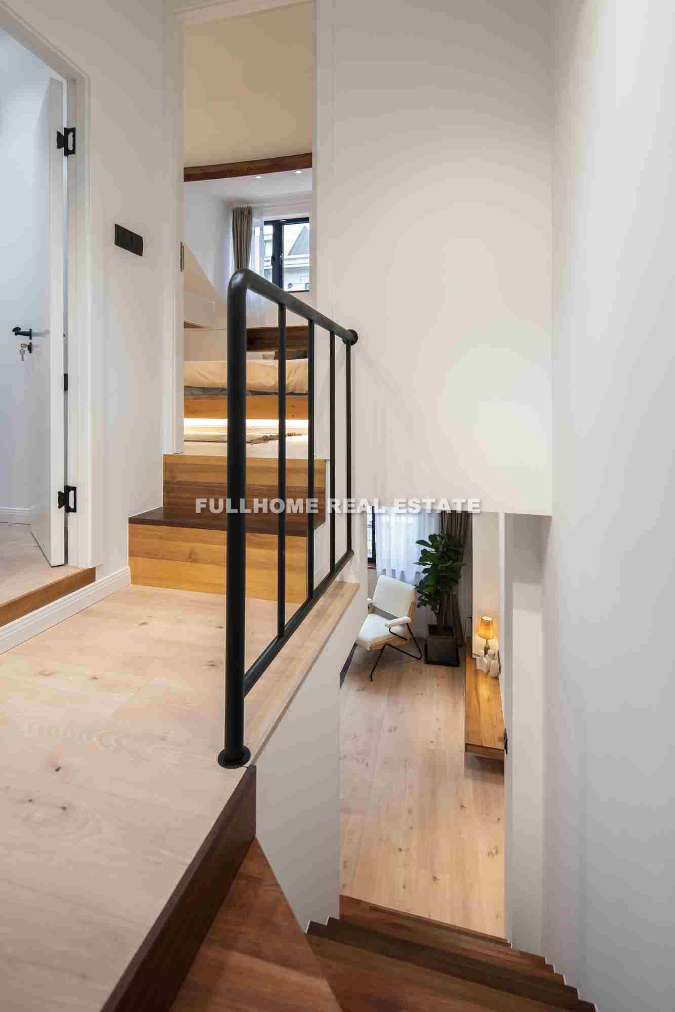 Lane 1-400 Taixing Road Old House - Interior view 2, Shanghai rental property