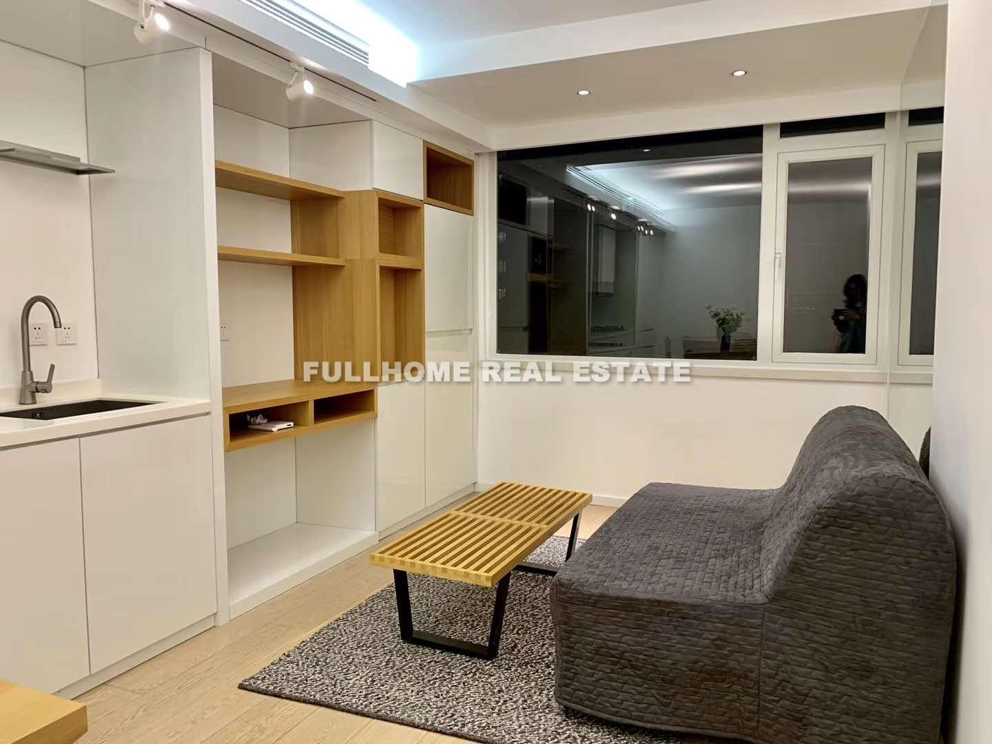 Lane 1-300 East Zhaohua Old House - 2 bedroom apartment in Shanghai, , 