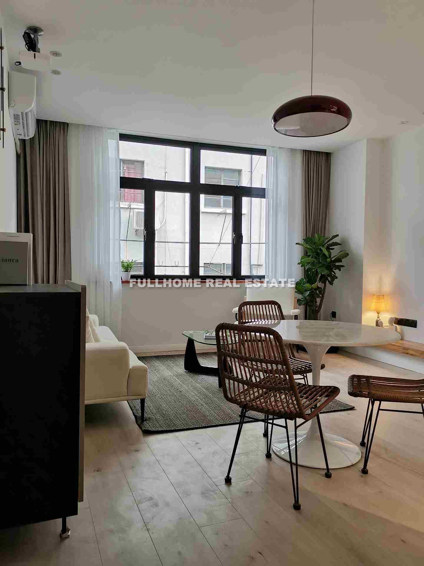 Lane 1-400 Taixing Road Old House - Interior view 10, Shanghai rental property