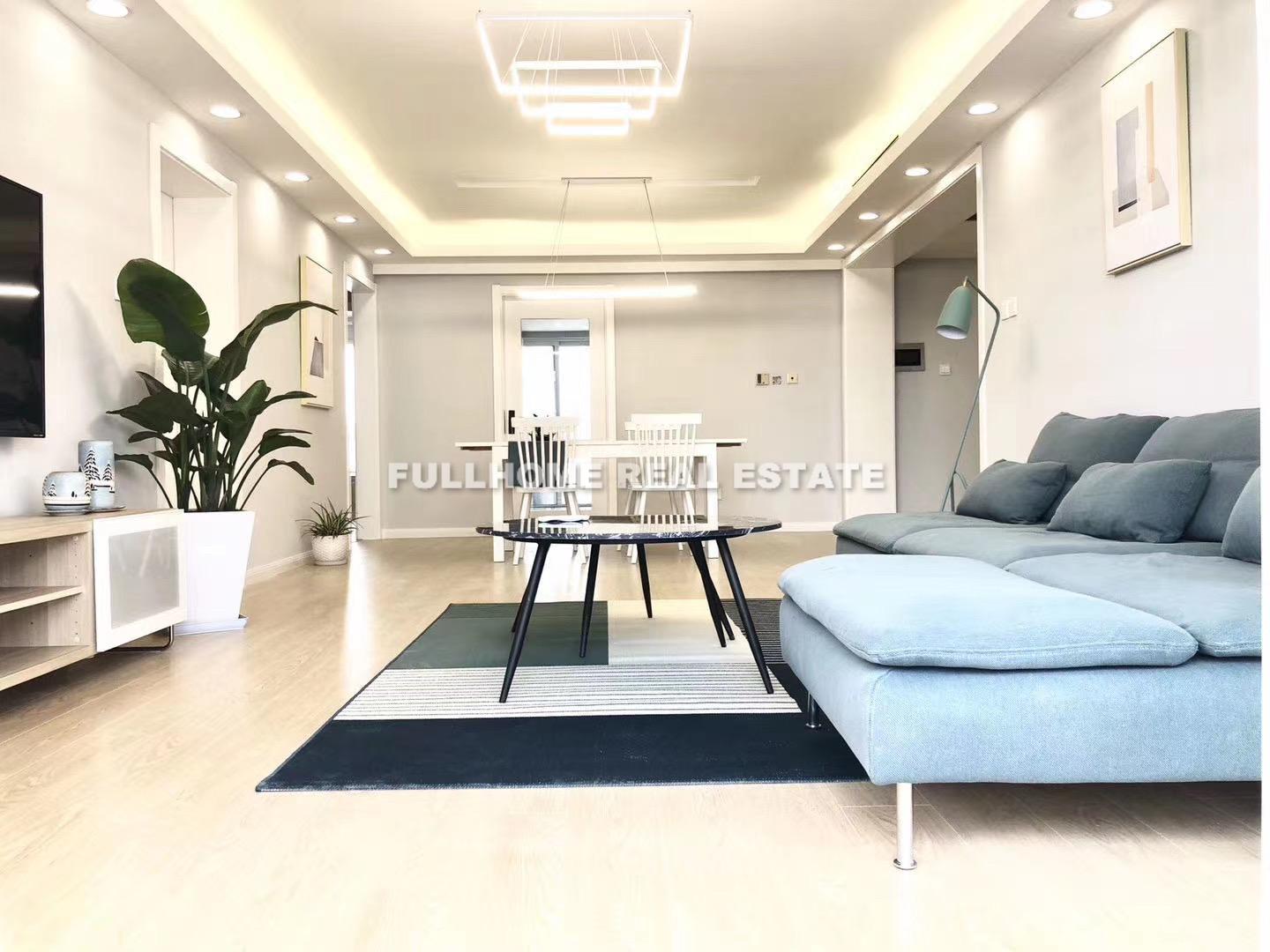 Jingan Yige - 2 bedroom apartment in Shanghai, Jing An, Downtown