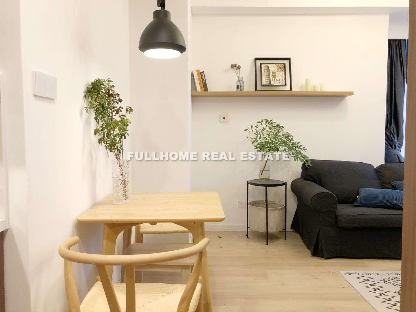Tong Ji Garden - 1 bedroom apartment in Shanghai, Jing An, Downtown