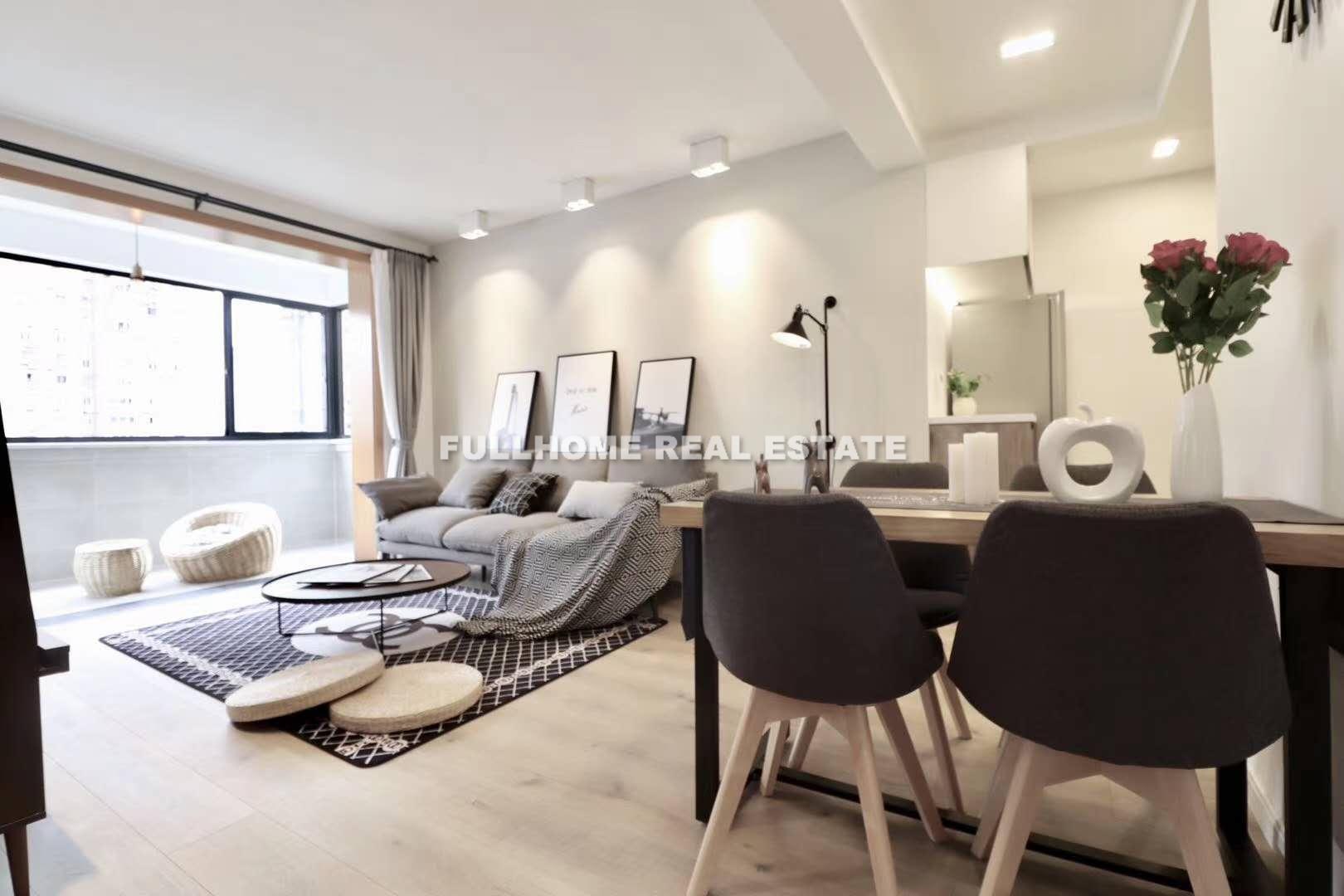 Yimin Apartment - 2 bedroom apartment in Shanghai, Downtown, Downtown