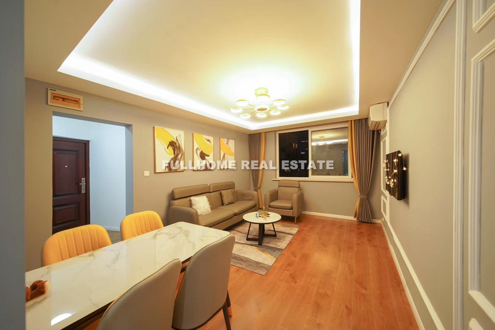 Same compound: Wu Xing Garden, 3 bedrooms in Shanghai