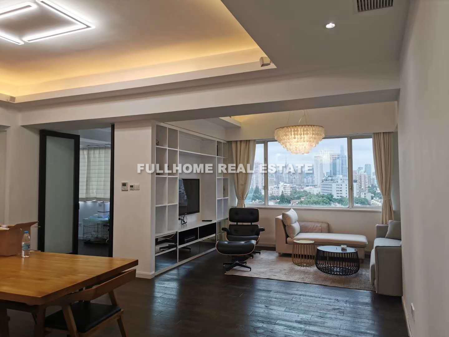 Walton Plaza - 3 bedroom apartment in Shanghai, FFC, Downtown