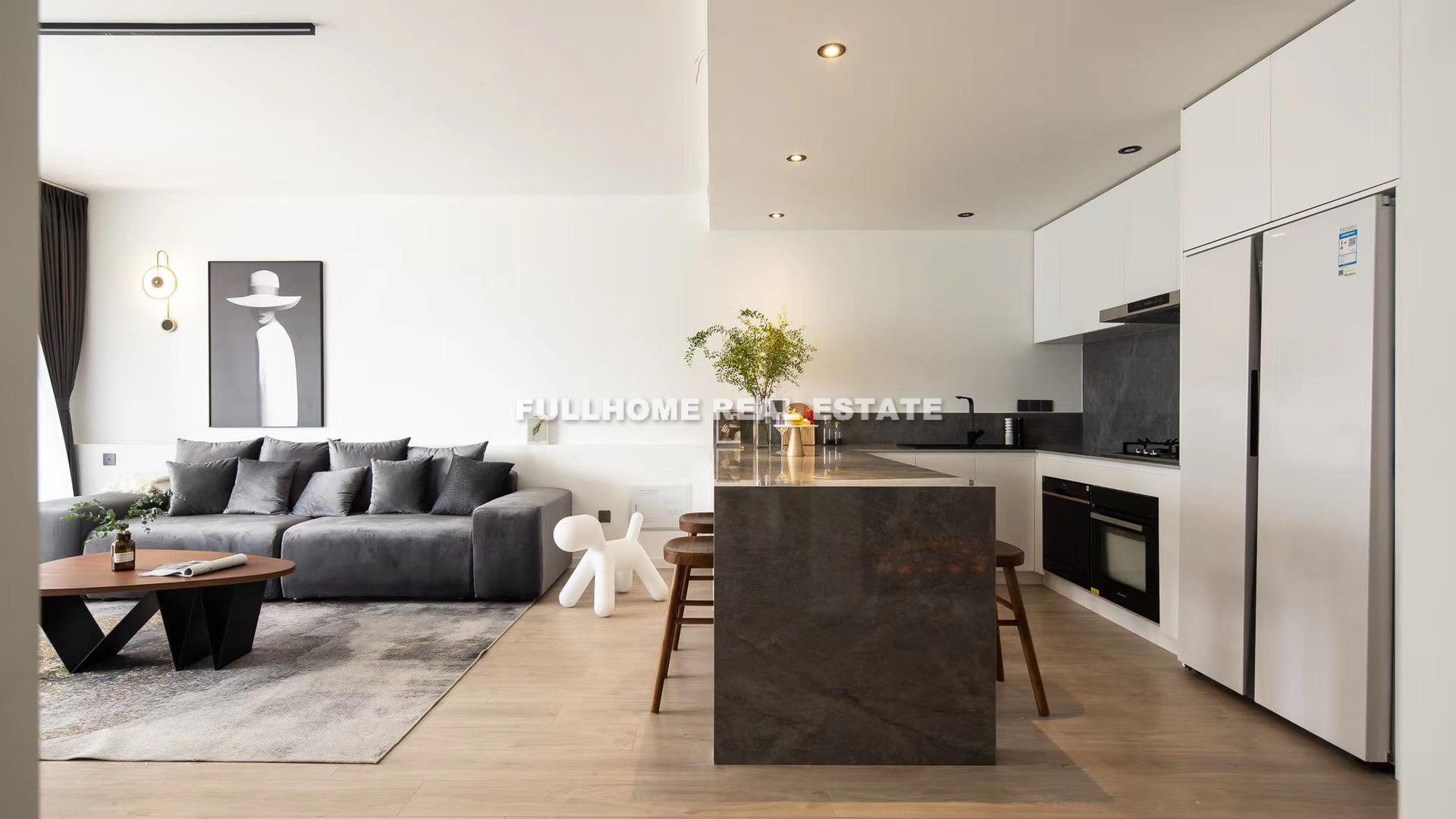 MingYuan Century City - 4 bedroom apartment in Shanghai, FFC, Downtown