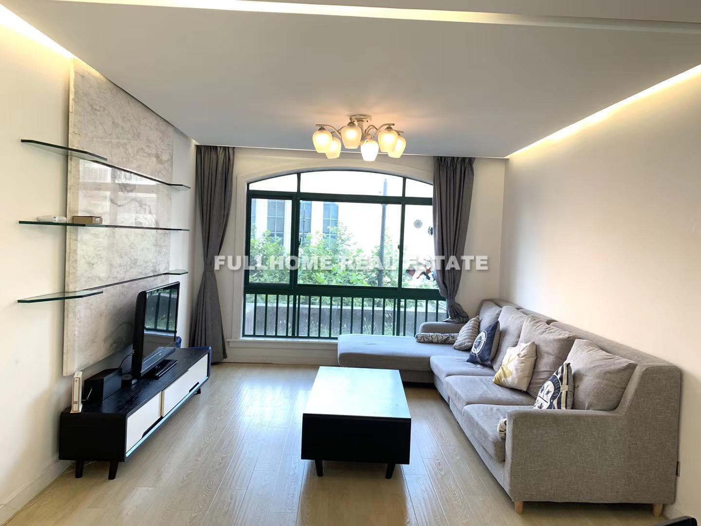 Tianji Garden - 2 bedroom apartment in Shanghai, Xujiahui, Downtown