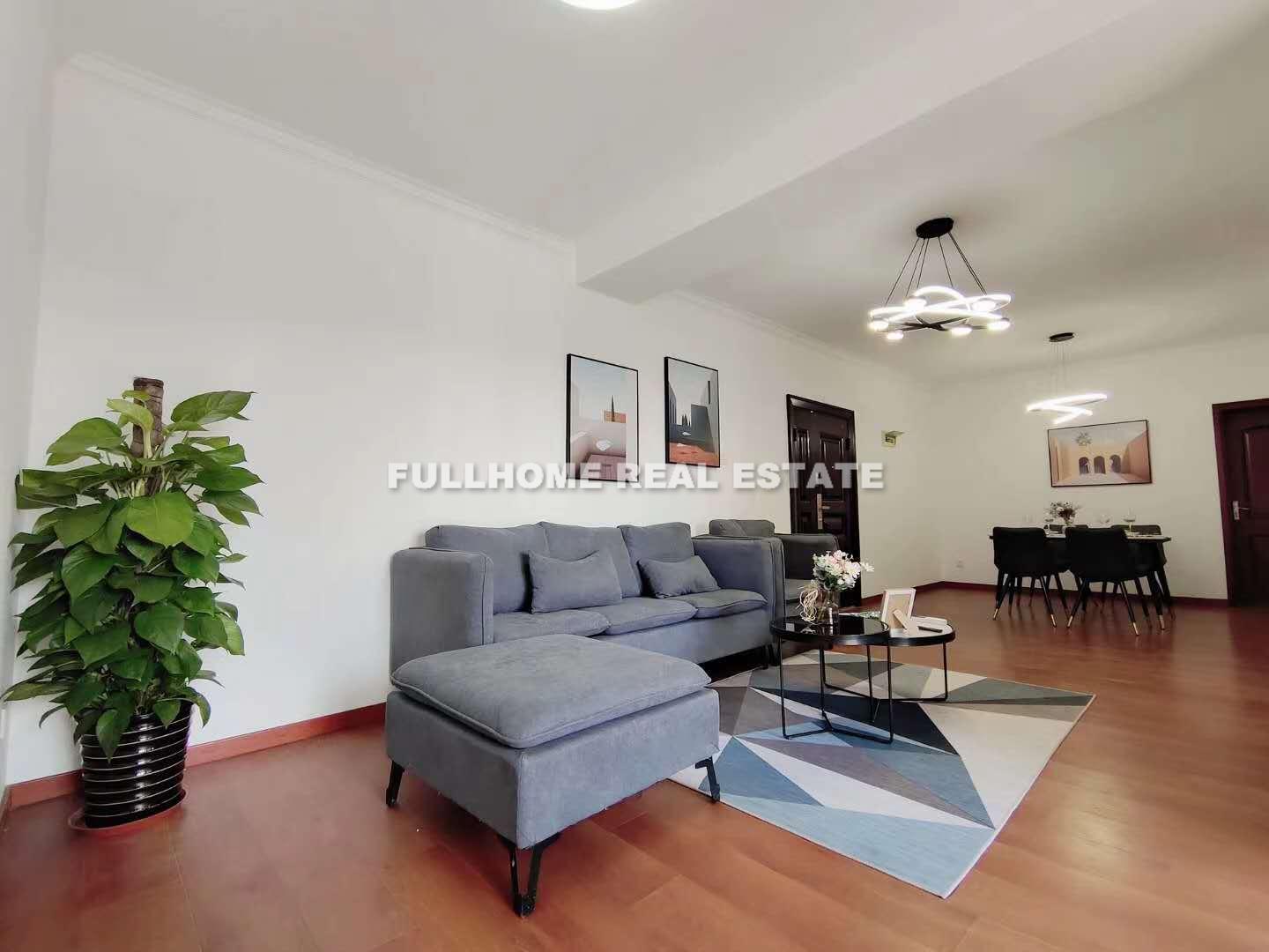 Yi Ping Ming Ren - 3 bedroom apartment in Shanghai, Downtown, Downtown