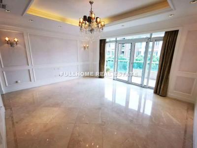 Same compound: Golden Vienna, 4 bedrooms in Shanghai