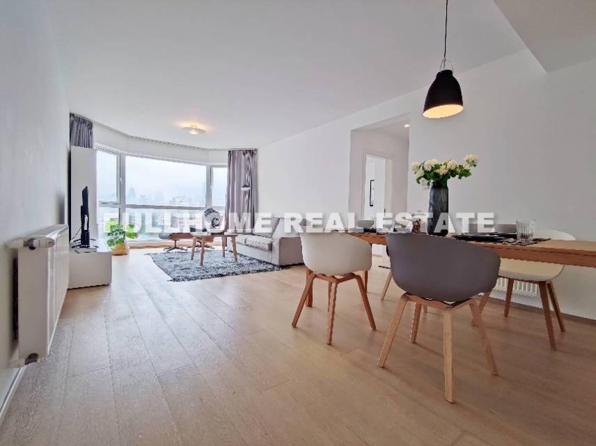 Shanghai Grand Plaza - 2 bedroom apartment in Shanghai, FFC, Downtown