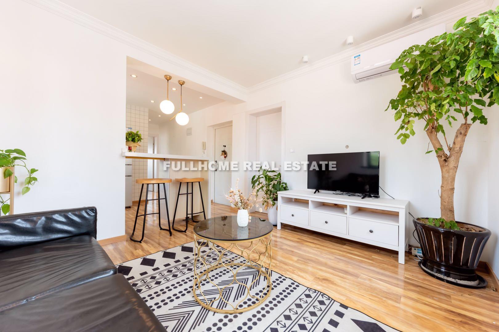 Mao Ming Apartment - 2 bedroom apartment in Shanghai, Downtown, Downtown