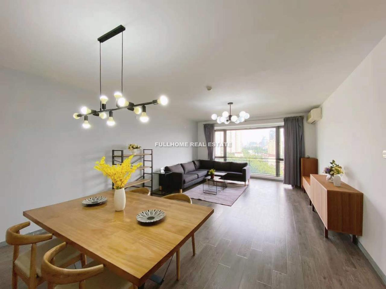 The Summit - 3 bedroom apartment in Shanghai, FFC, Downtown