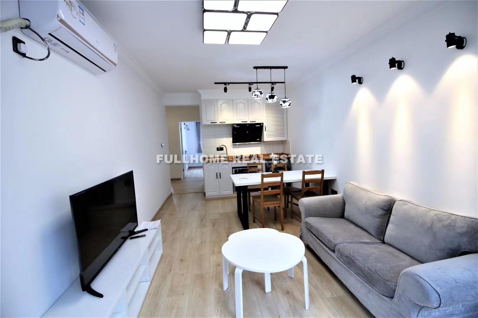 Lane 300-800 Yongjia Road Old House - 2 bedroom apartment in Shanghai, , 