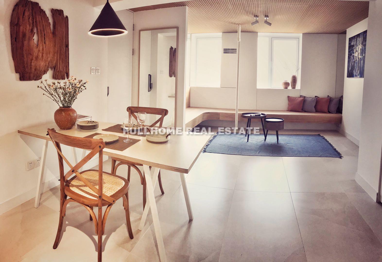 Lane 1-200 Kangping Road Old House	 - Interior view 2, Shanghai rental property
