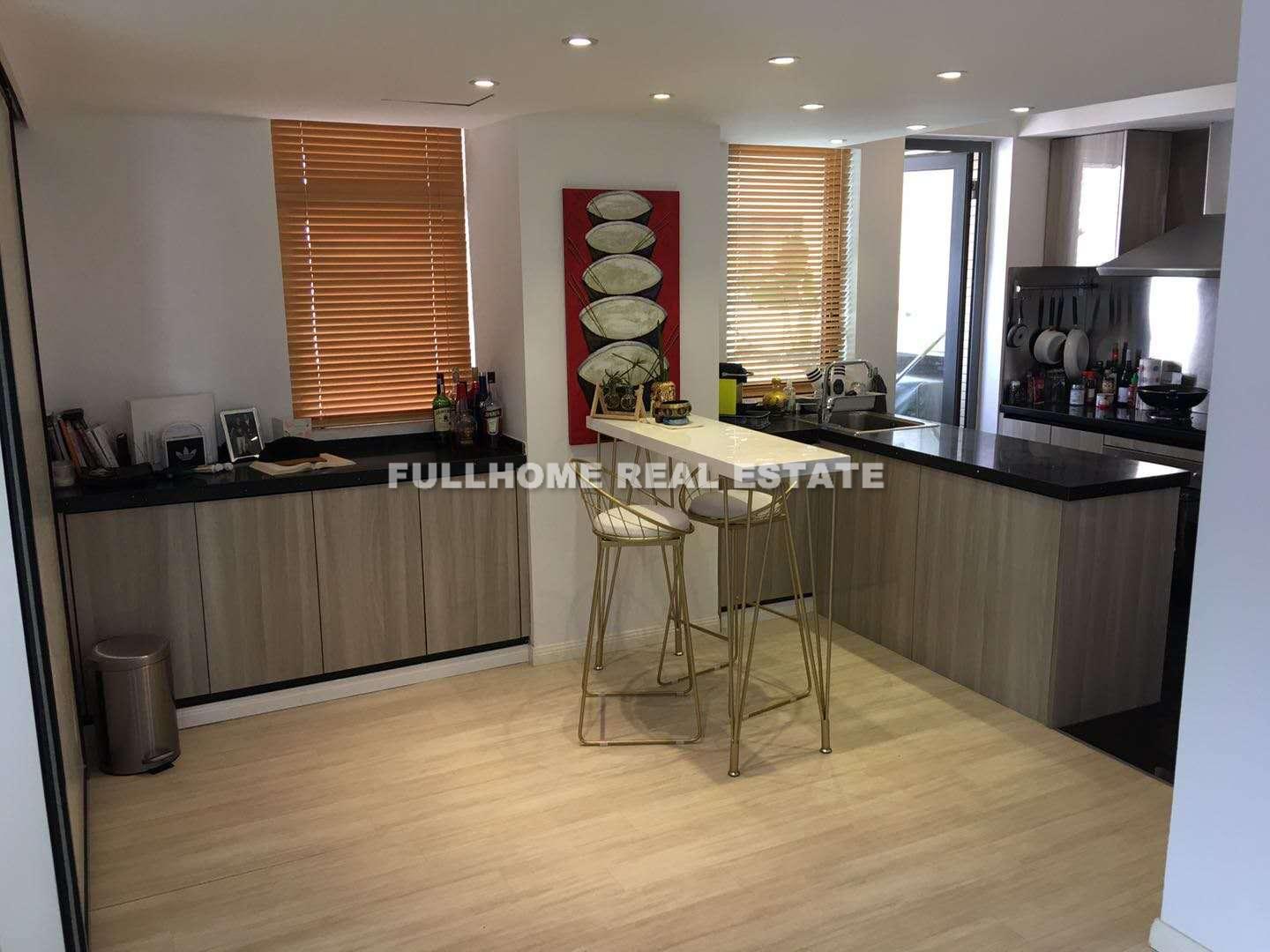 Joffre Garden - 3 bedroom apartment in Shanghai, FFC, Downtown