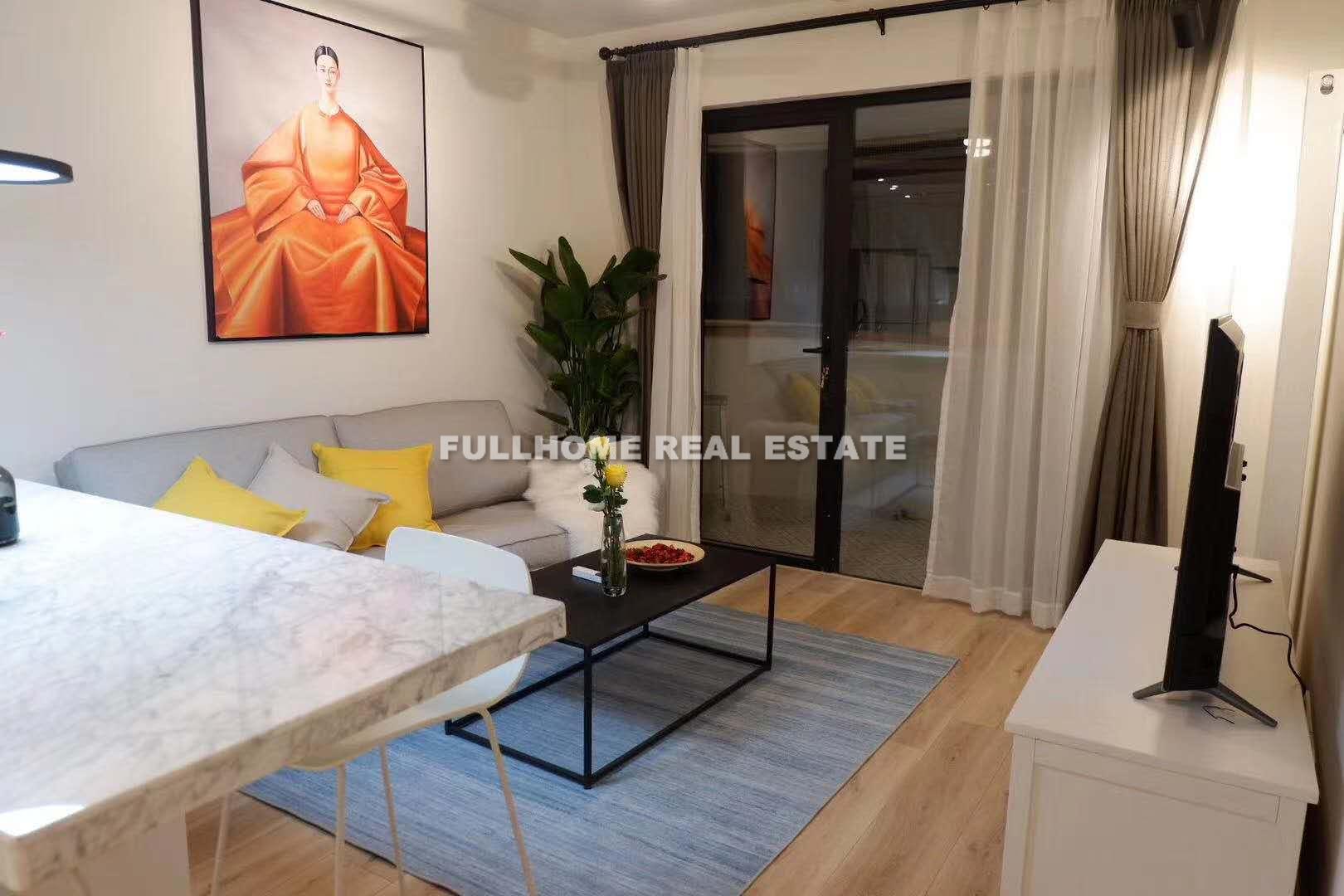 Similar property: Jin Qiao Mansion, 1 bedrooms, 80 sqm in Shanghai