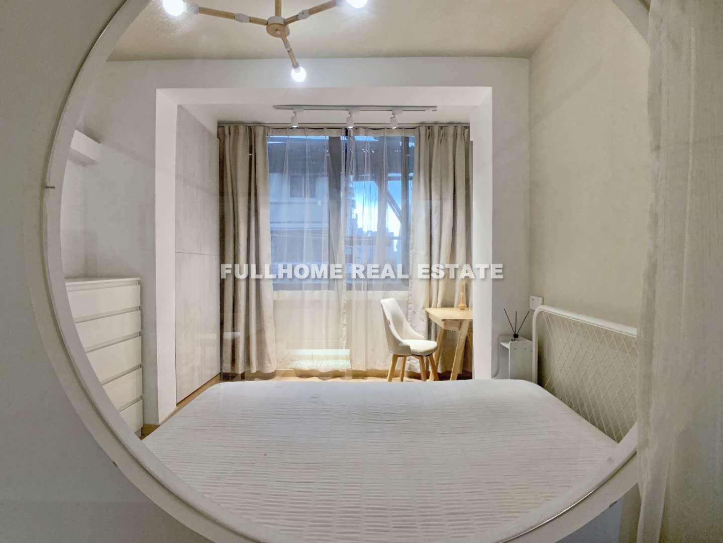 Same compound: Jin Yuan Li, 1 bedrooms in Shanghai