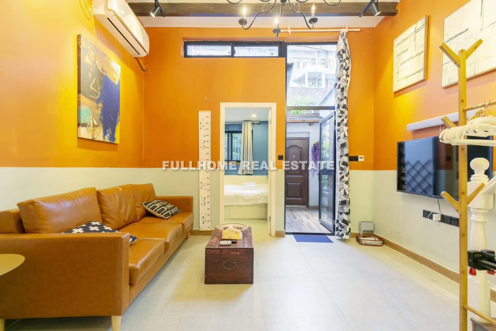 Same compound: Lane 129 Ruijin 2nd Road Old House	, 2 bedrooms in Shanghai