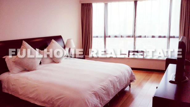 Same compound: Jing An Residence 8, 2 bedrooms in Shanghai