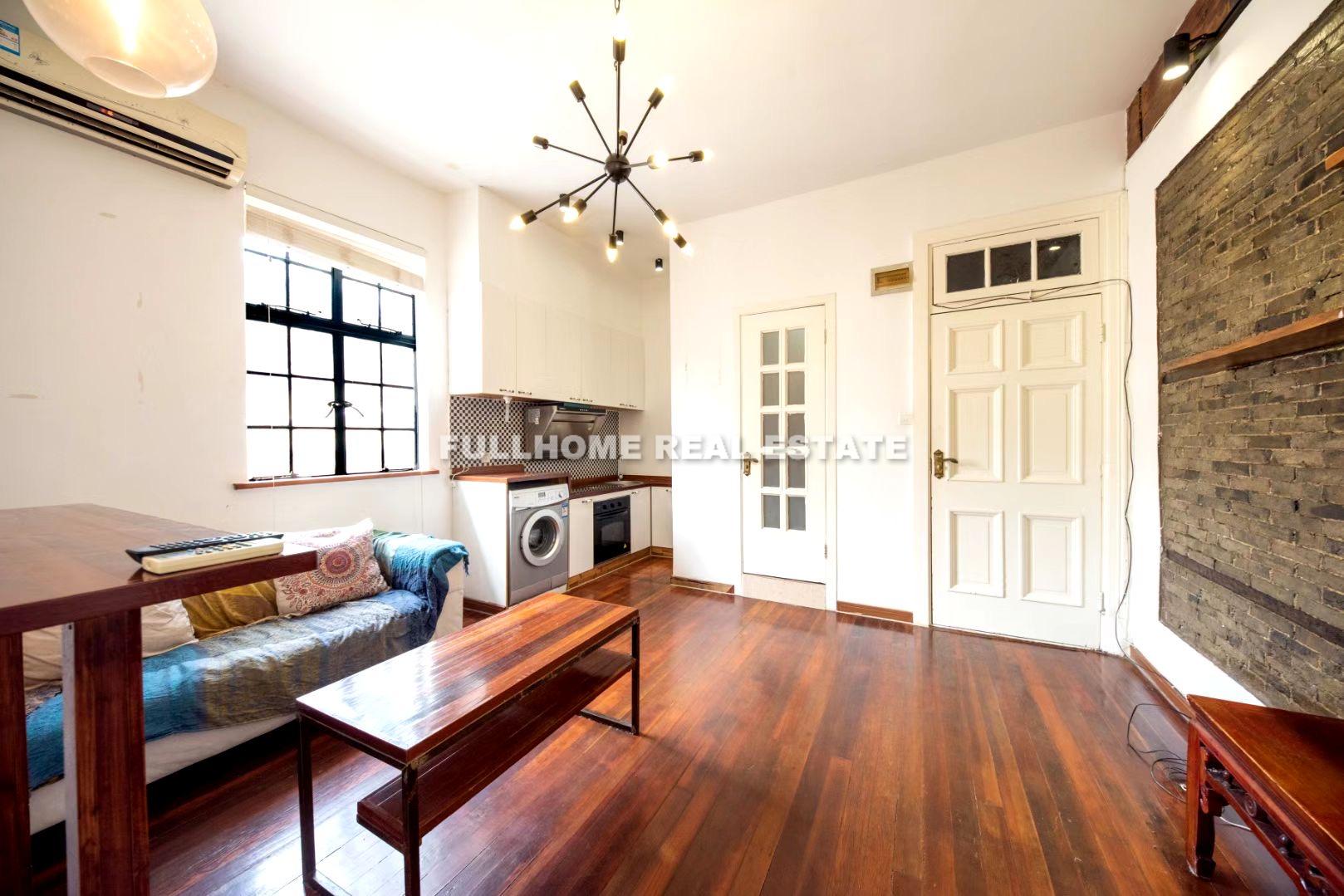 Lane 200-500 South Xiang Yang Road Old House - Interior view 4, Shanghai rental property