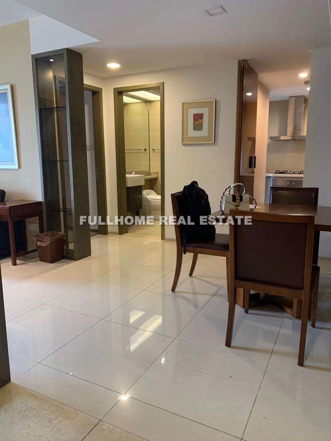 City Castle - 1 bedroom apartment in Shanghai, Jing An, Downtown