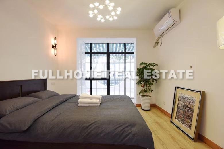Lane 100-2000 West Nan Jing Road Old House - Interior view 9, Shanghai rental property