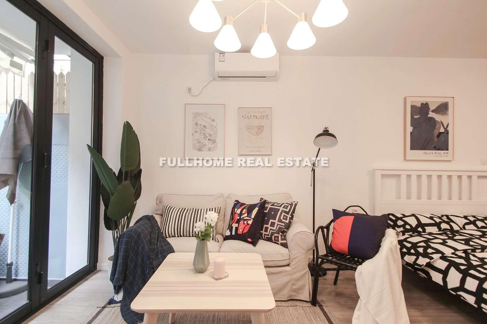 Lane 401-800 Changle Road Old House	 - Interior view 3, Shanghai rental property