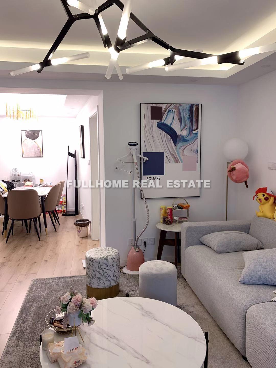 HuiLong New Town - 2 bedroom apartment in Shanghai, Xintiandi, Downtown