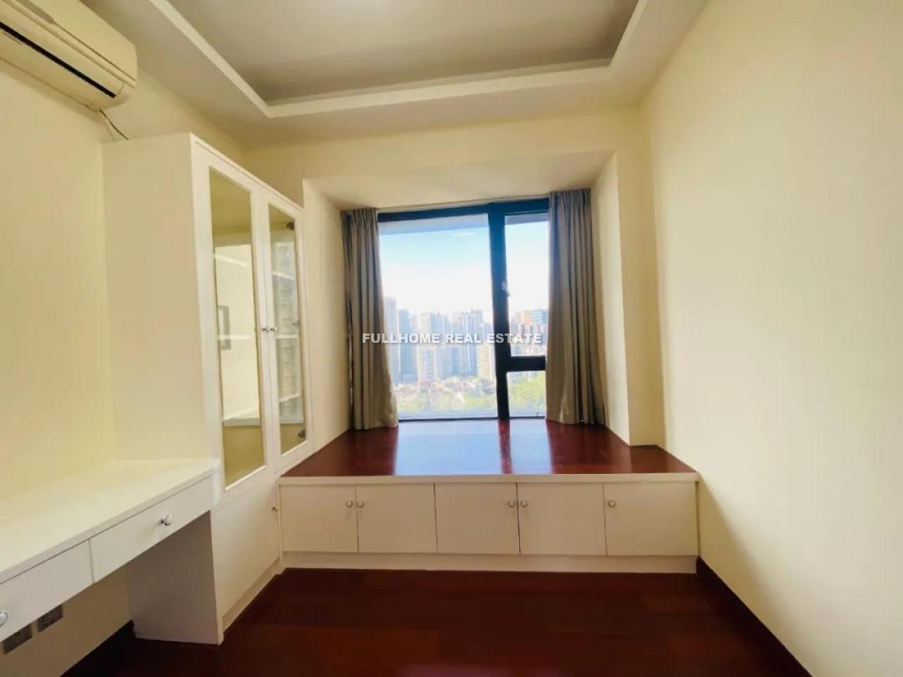 Peninsula Phase II - Interior view 7, Shenzhen rental property