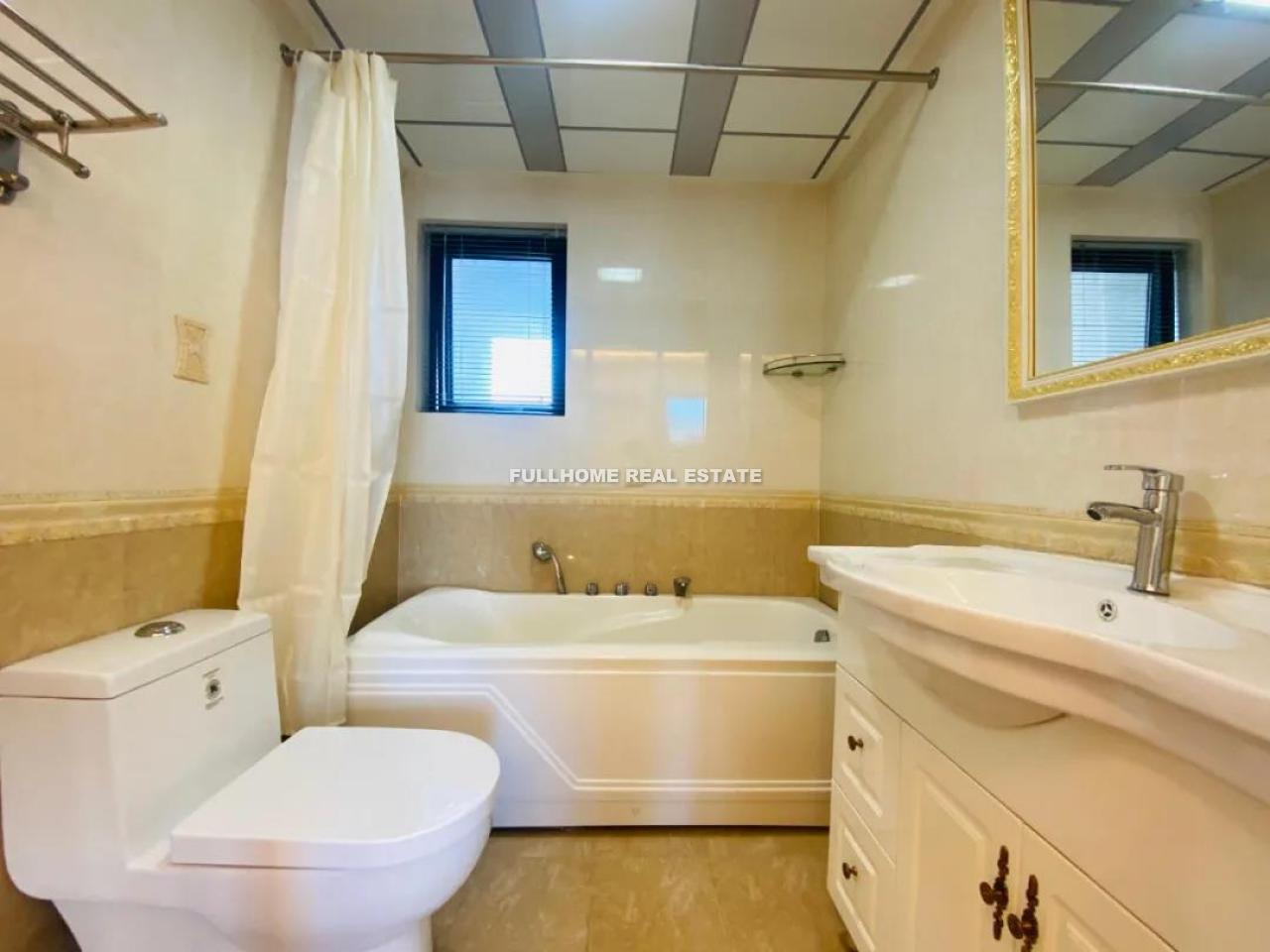 Peninsula Phase II - Interior view 10, Shenzhen rental property