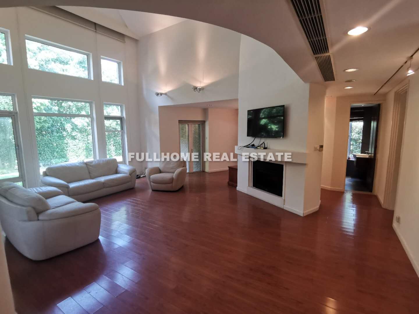 Tiziano Villas - 5 bedroom apartment in Shanghai, Kangqiao, Pudong