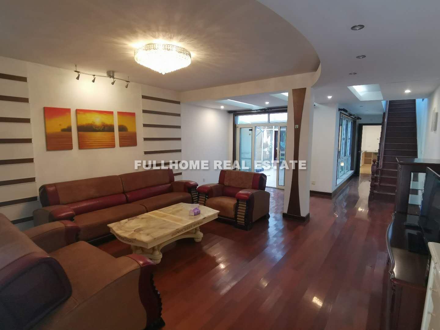 Similar property: Cambridge Forest Newtown, 4 bedrooms, 227 sqm in Shanghai