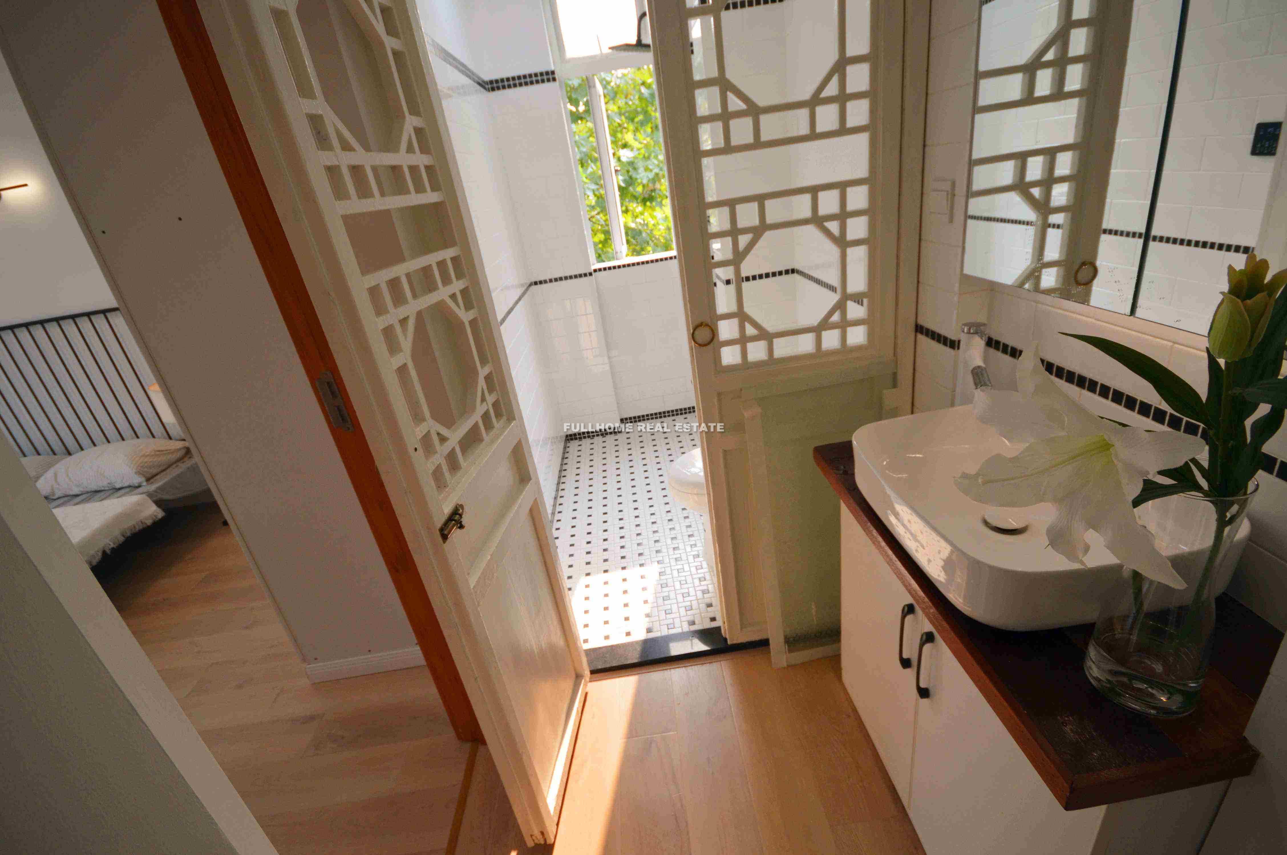 Lane 1-350 Hunan Road Old House - Interior view 4, Shanghai rental property