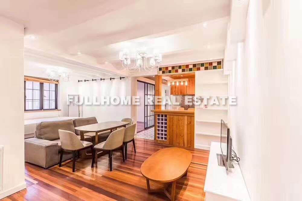 Lane 1-1000 South Shanxi Road Old House - 3 bedroom apartment in Shanghai, FFC, Downtown
