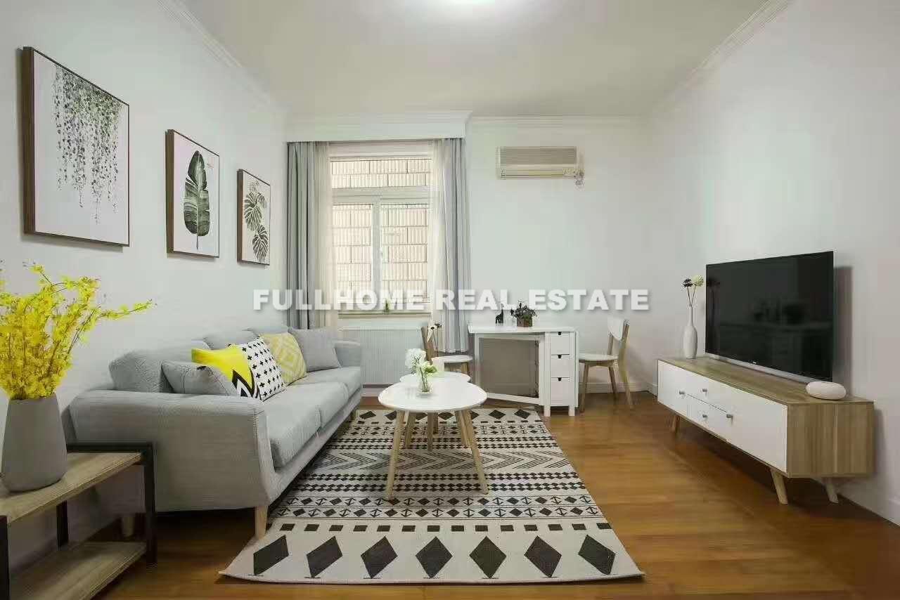 Same compound: Jianguo Residence, 2 bedrooms in Shanghai