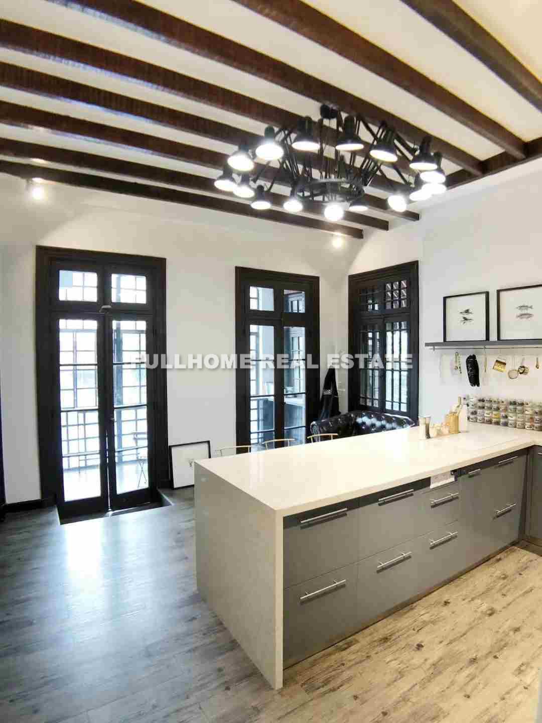 No.1-1000 Xikang Road Old House	 - Interior view 5, Shanghai rental property