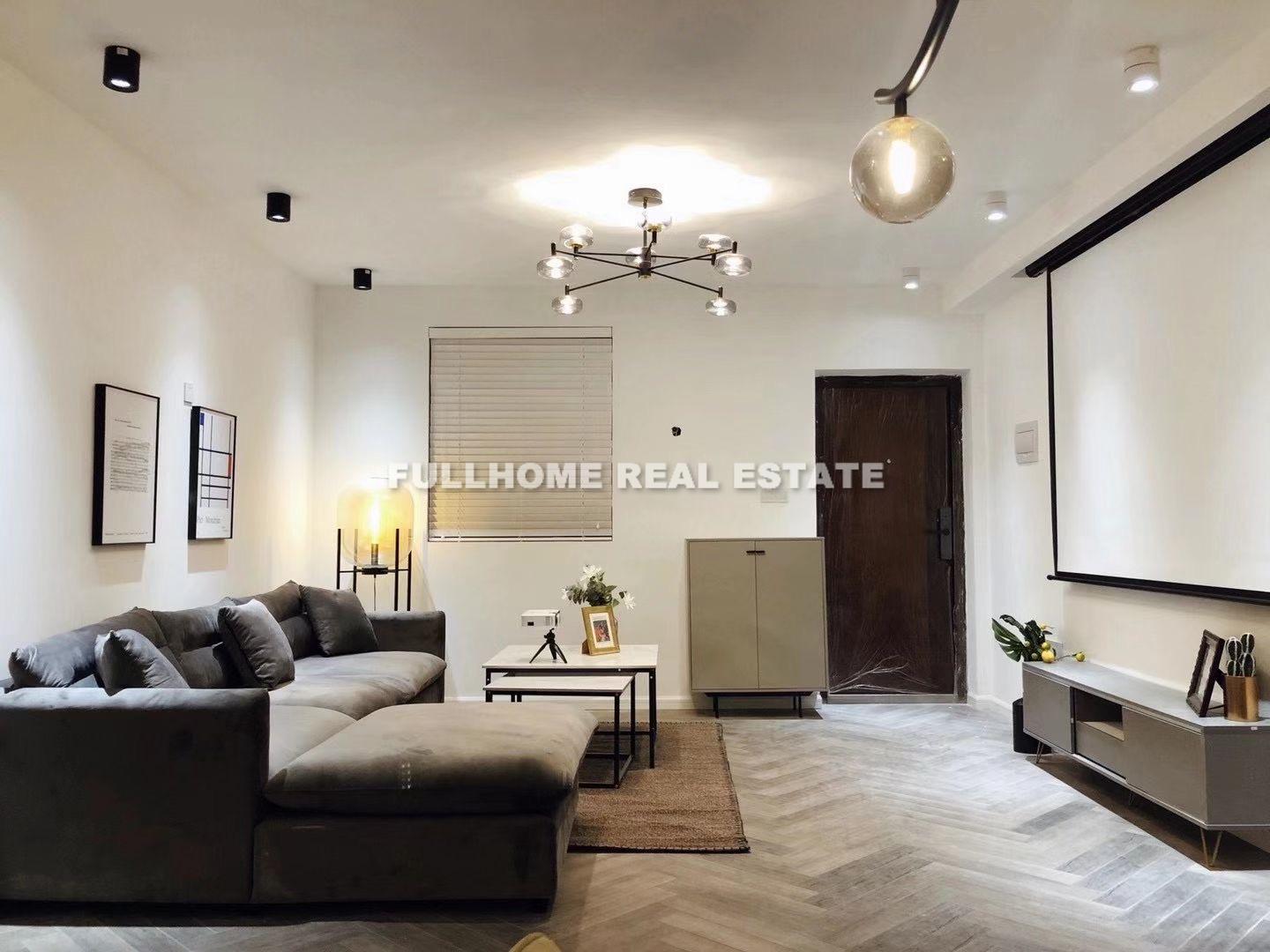 Xin Hui Apartment - 3 bedroom apartment in Shanghai, Xujiahui, Downtown