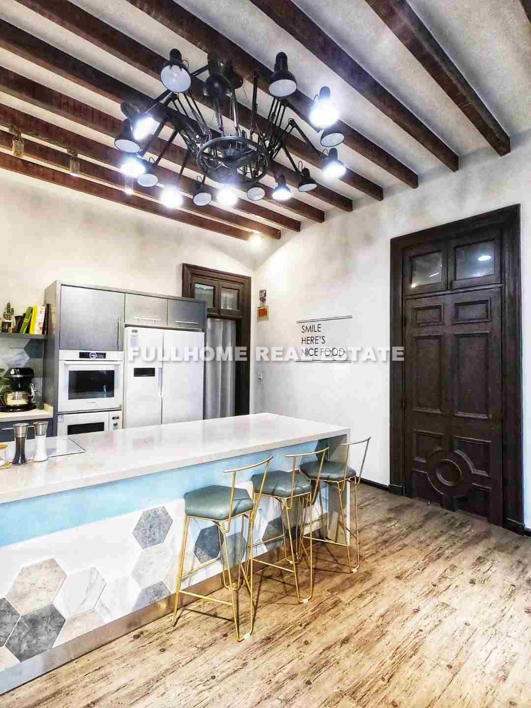 No.1-1000 Xikang Road Old House	 - Interior view 2, Shanghai rental property
