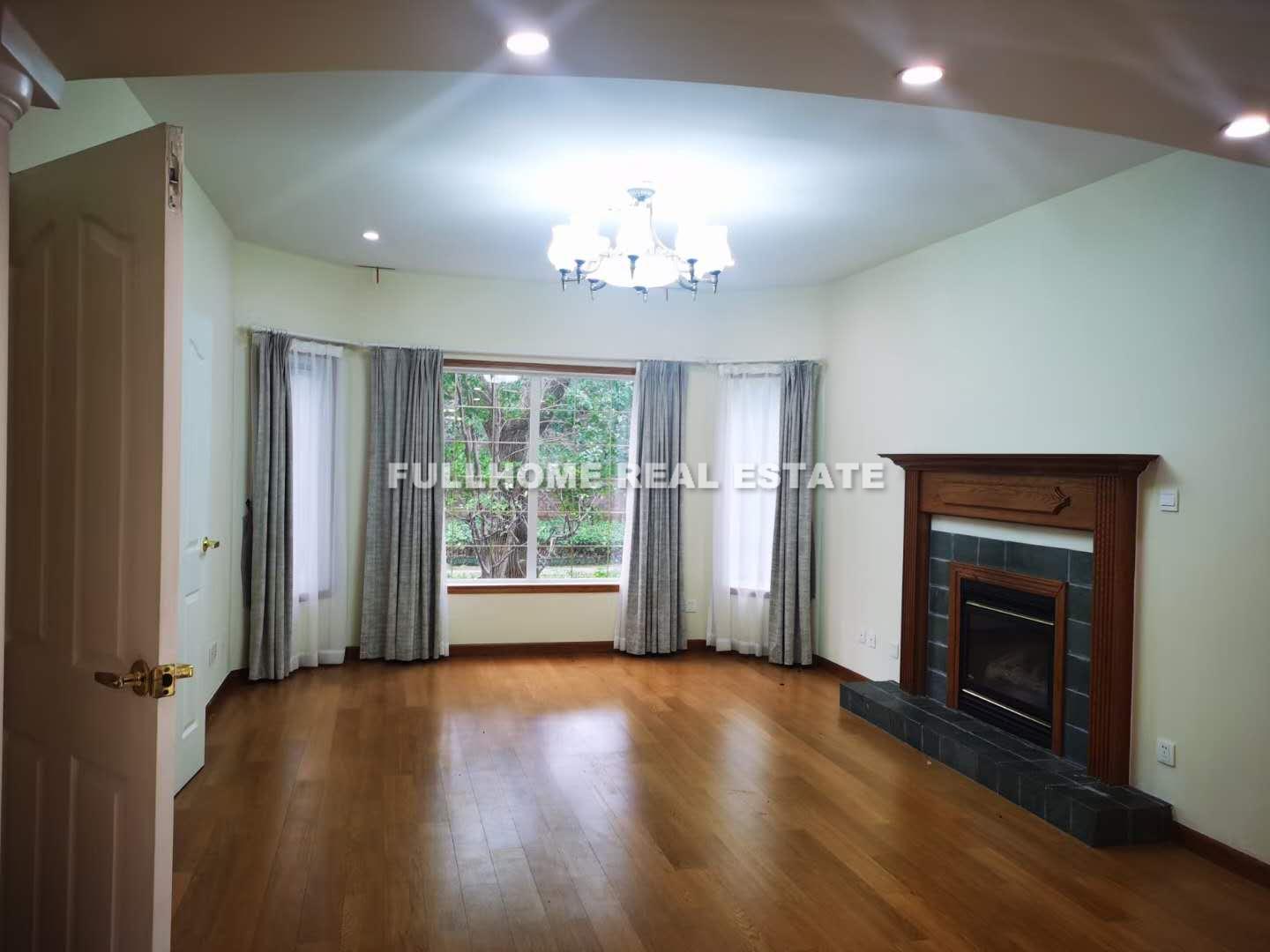 Green Villas - 4 bedroom apartment in Shanghai, Jingqiao Green City, Pudong