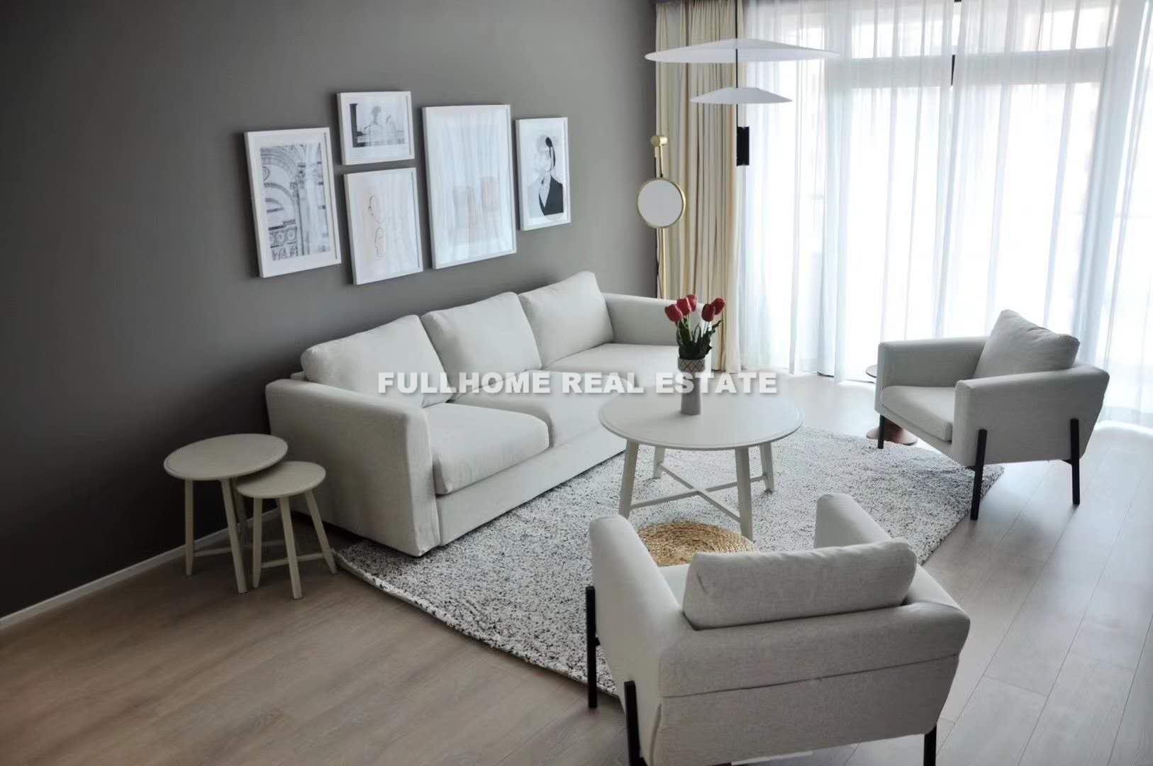 Jing An Regent Garden - 3 bedroom apartment in Shanghai, Jing An, Downtown