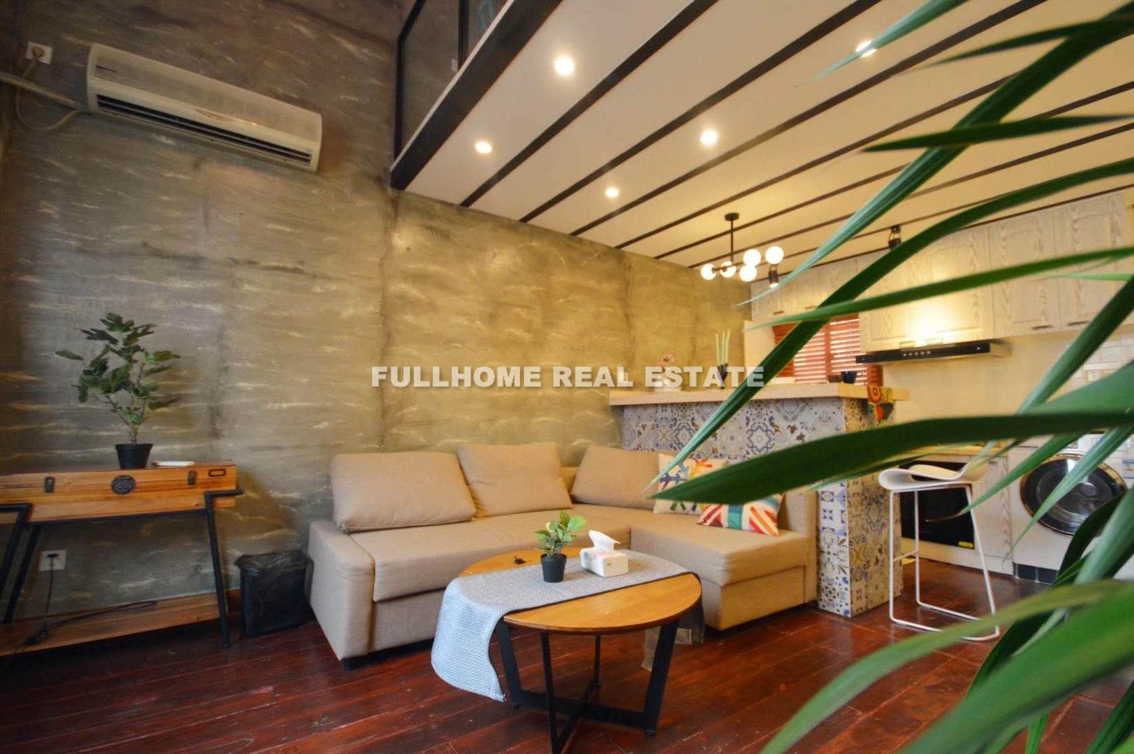Lane 1-300 Yongjia Road Old House  - 1 bedroom apartment in Shanghai, Xintiandi, Downtown