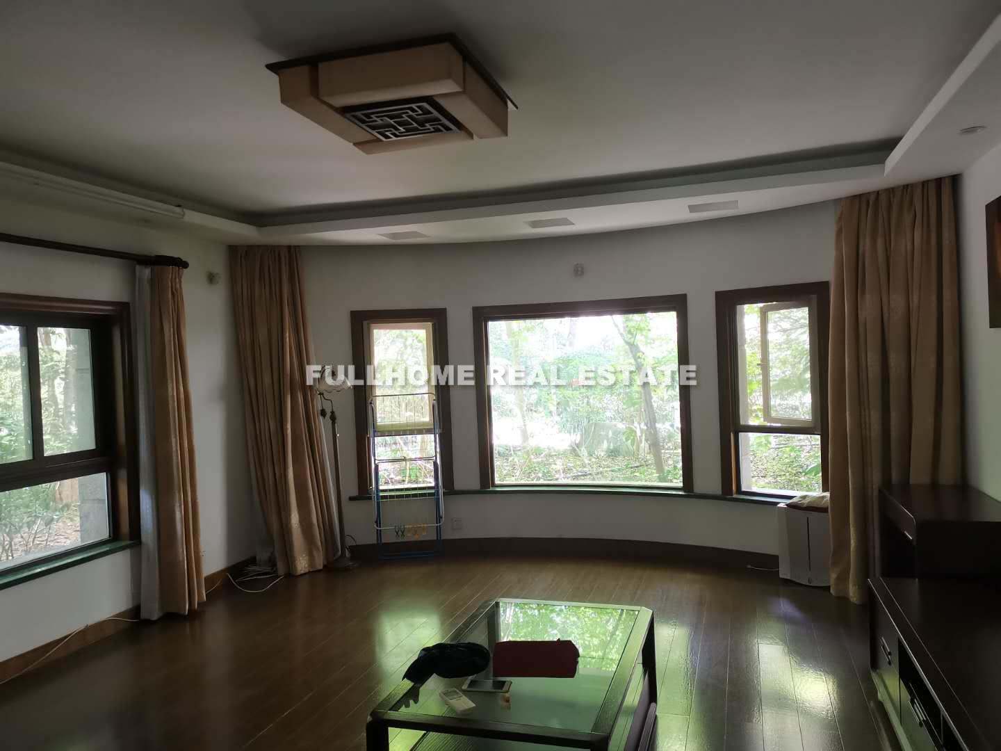 Similar property: Orient Green Apartment, 1 bedrooms, 95 sqm in Shanghai