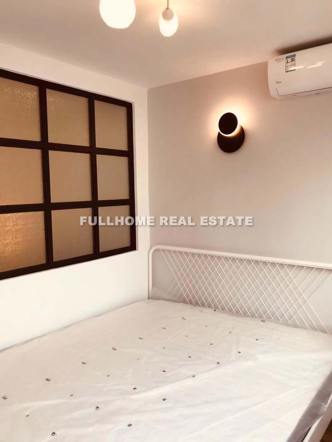 Lane 1-400 Julu Road Old House	 - Interior view 3, Shanghai rental property